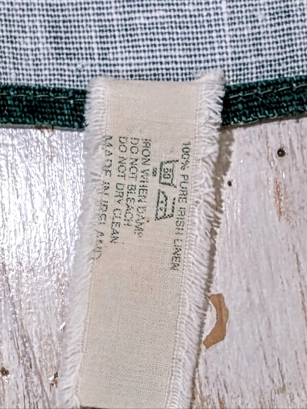Vintage Ulster Weavers Irish Linen Tea Towel Textiles < Celtic Knot Pattern > - Picture 7 of 8